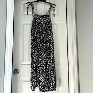 Old Navy XS maxi dress NWT